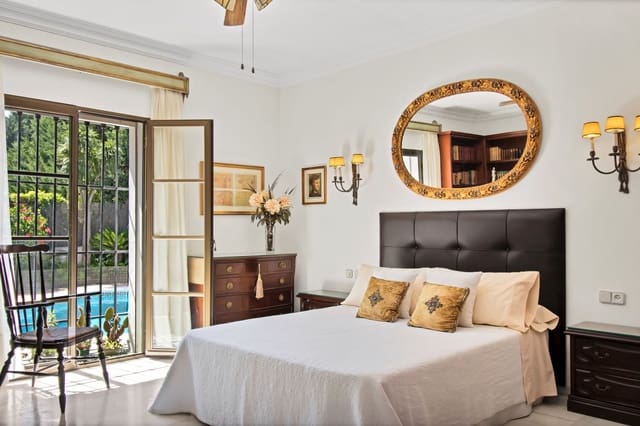 5 soverom Villa til salgs i Nueva Alcántara, Marbella med garasje - € 2 950 000 (Ref: 9611937)