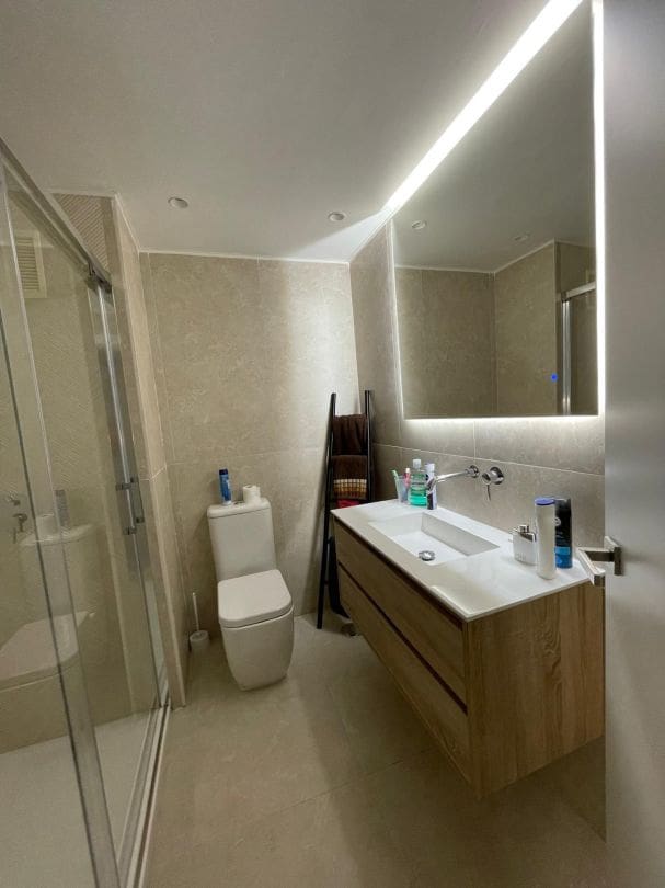 2 soveværelse Lejlighed til salg i Marbella med garage - € 345.000 (Ref: 9611938)