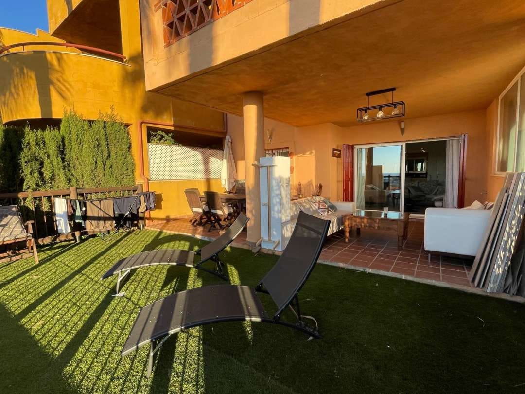 2 soveværelse Lejlighed til salg i Marbella med garage - € 345.000 (Ref: 9611938)