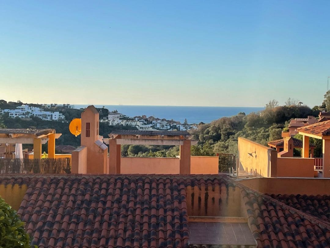 2 soveværelse Lejlighed til salg i Marbella med garage - € 345.000 (Ref: 9611938)