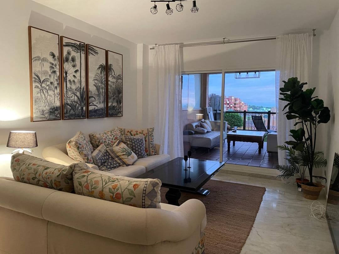 2 soveværelse Lejlighed til salg i Marbella med garage - € 345.000 (Ref: 9611938)