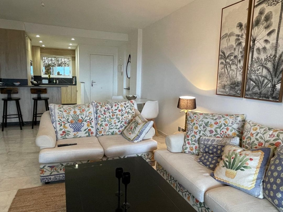 2 soveværelse Lejlighed til salg i Marbella med garage - € 345.000 (Ref: 9611938)