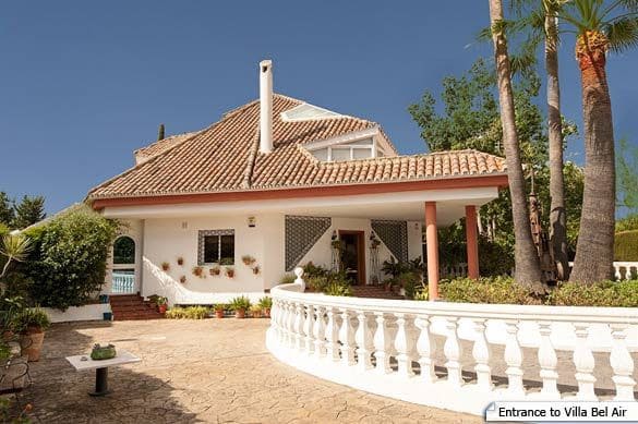 Chalet de 5 habitaciones en Bel-Air, Estepona en venta con garaje - 1.200.000 € (Ref: 9611941)