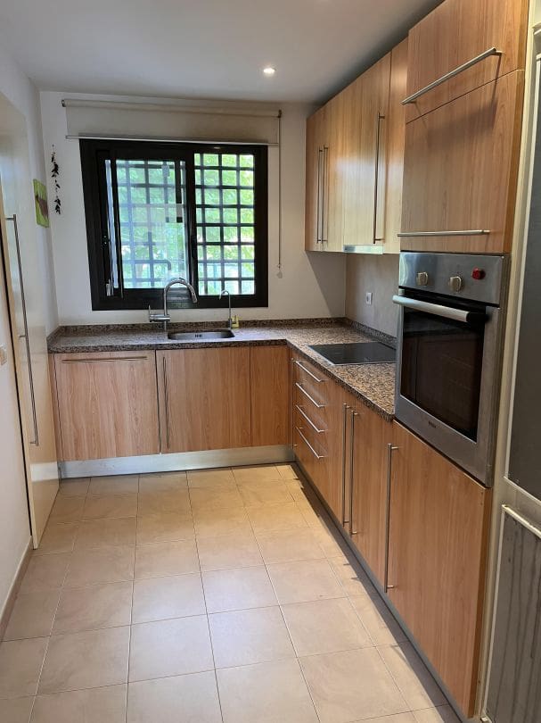 Piso de 2 habitaciones en New Golden Mile en venta con garaje - 340.000 € (Ref: 9611942)