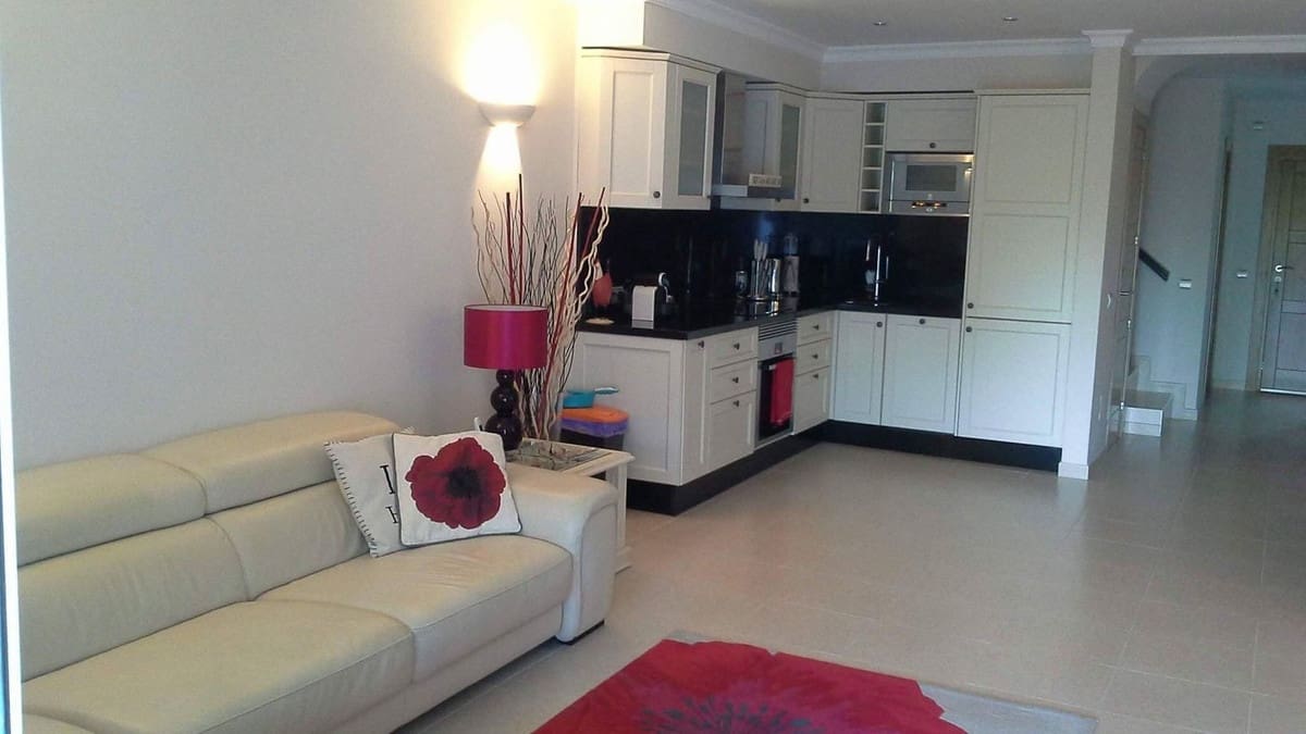 4 sypialnia Willa na sprzedaż w Mijas z basenem - 475 000 € (Ref: 9611943)