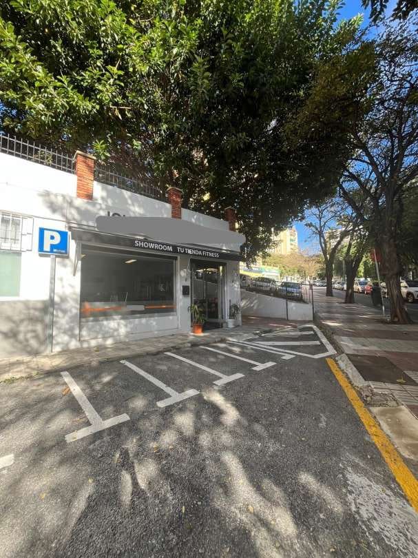 Kommersiell till salu i Marbella - 215 000 € (Ref: 9613120)