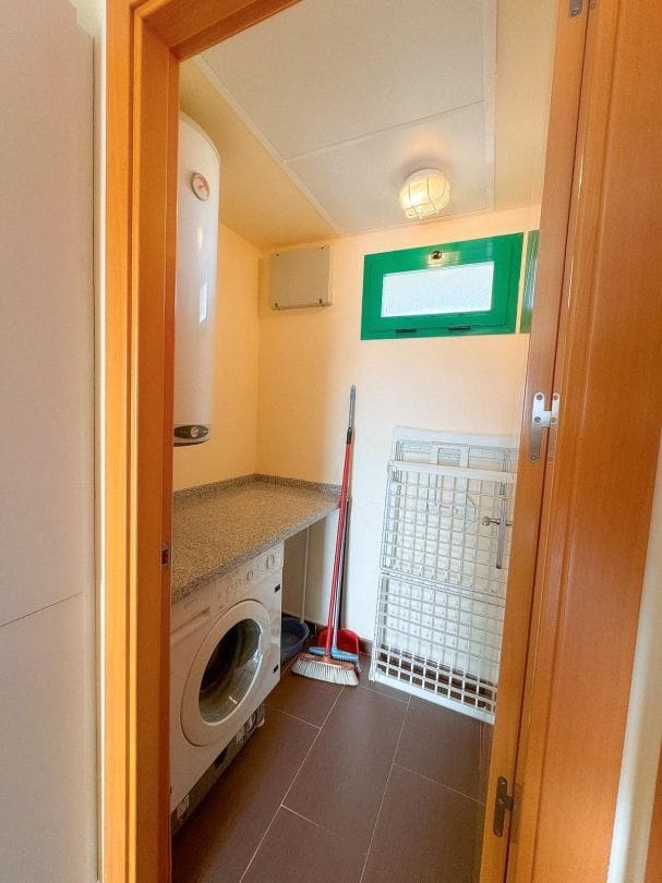 Piso de 3 habitaciones en New Golden Mile en venta - 349.000 € (Ref: 9613121)