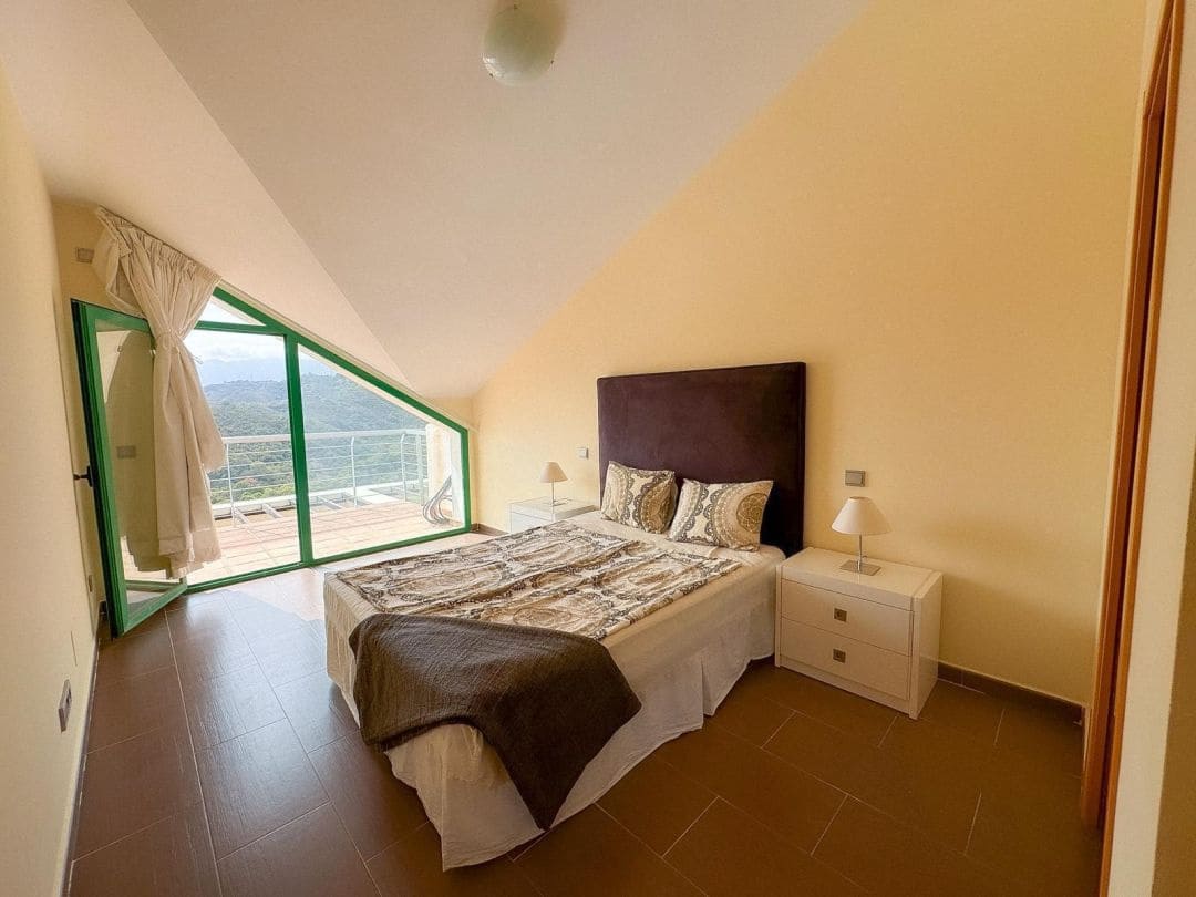 Piso de 3 habitaciones en New Golden Mile en venta - 349.000 € (Ref: 9613121)