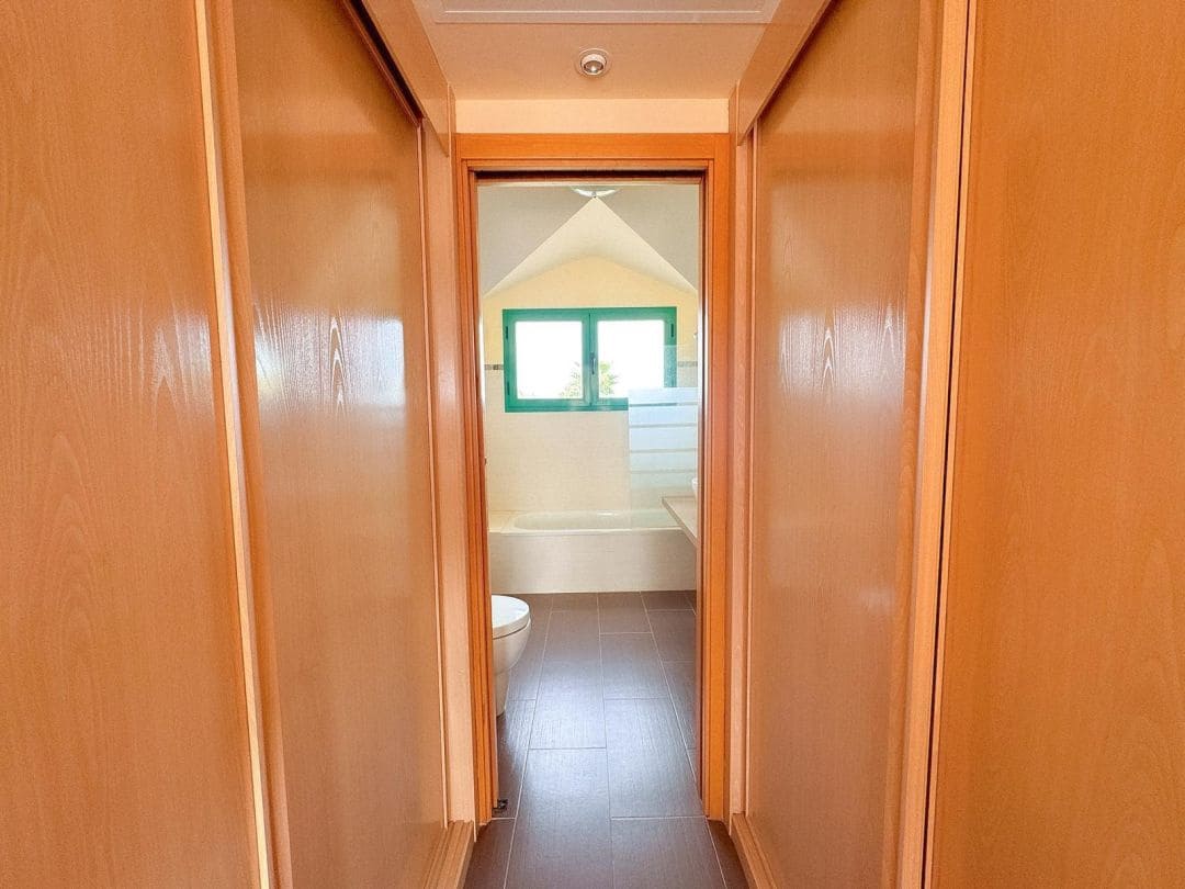 Piso de 3 habitaciones en New Golden Mile en venta - 349.000 € (Ref: 9613121)