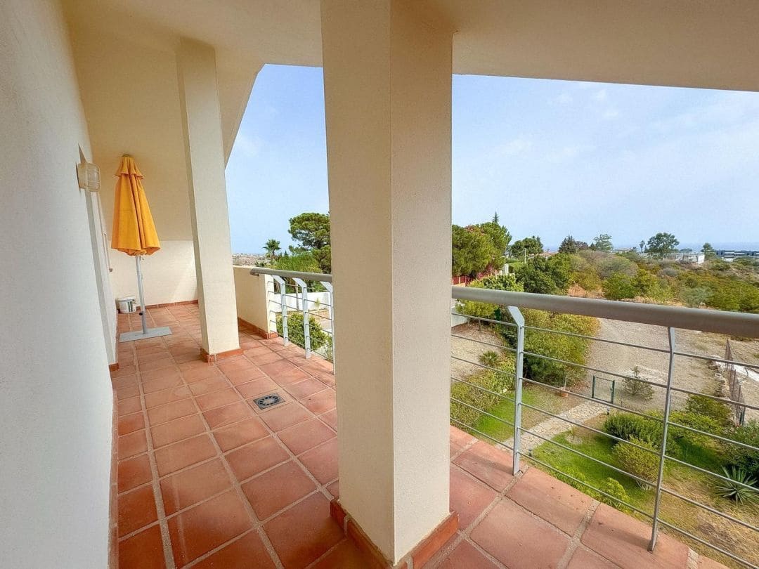 Piso de 3 habitaciones en New Golden Mile en venta - 349.000 € (Ref: 9613121)