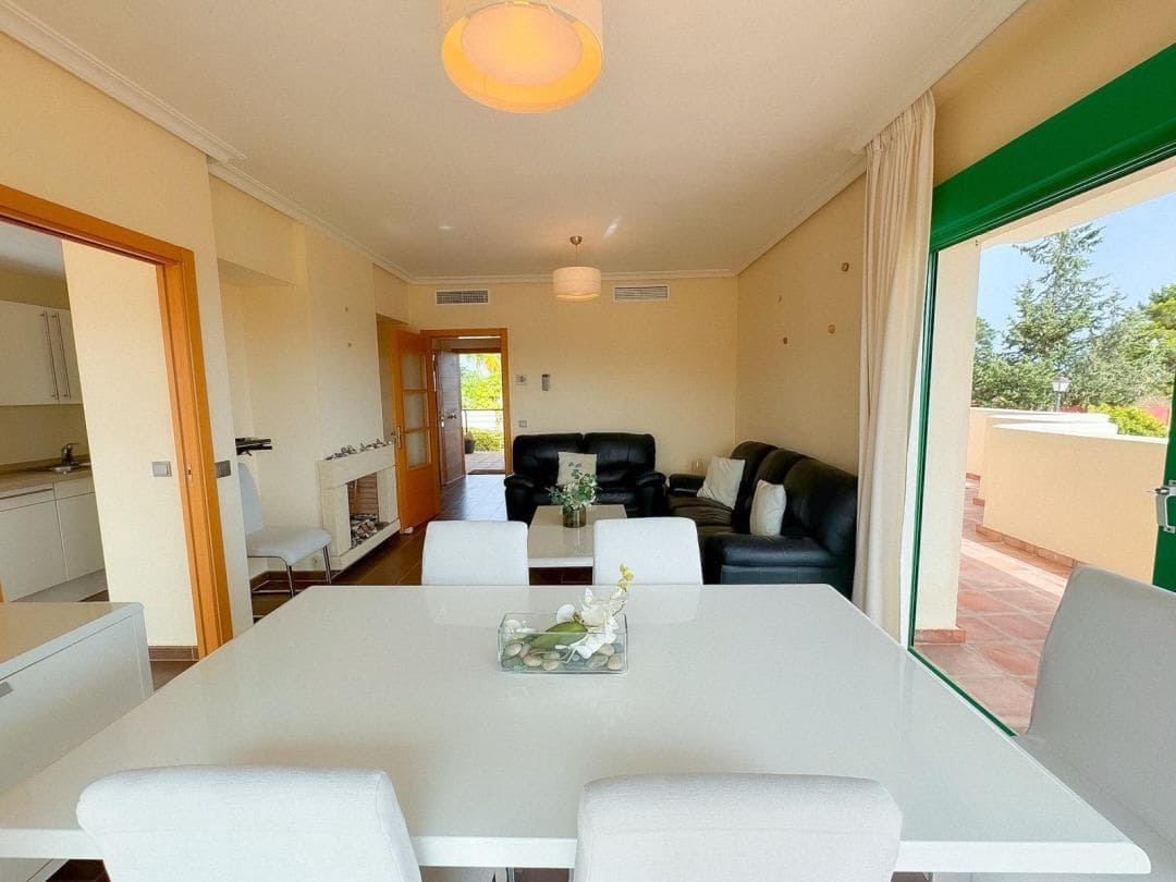 Piso de 3 habitaciones en New Golden Mile en venta - 349.000 € (Ref: 9613121)