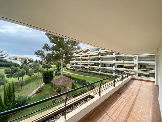 Piso de 3 habitaciones en Guadalmina Alta, Marbella en venta con piscina garaje - 445.000 € (Ref: 9613122)