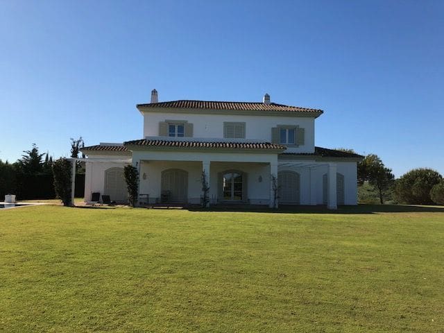 5 chambre Villa/Maison à vendre à Sotogrande - 1 500 000 € (Ref: 9613124)