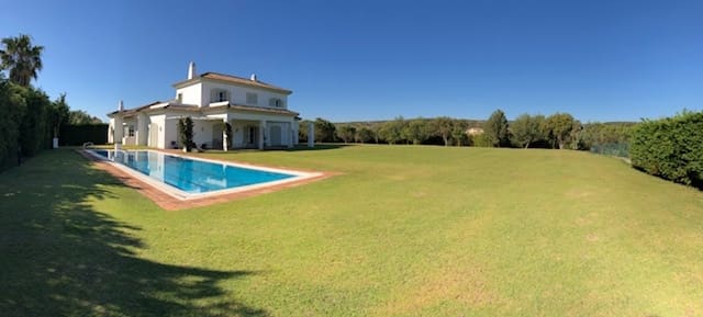 5 chambre Villa/Maison à vendre à Sotogrande - 1 500 000 € (Ref: 9613124)