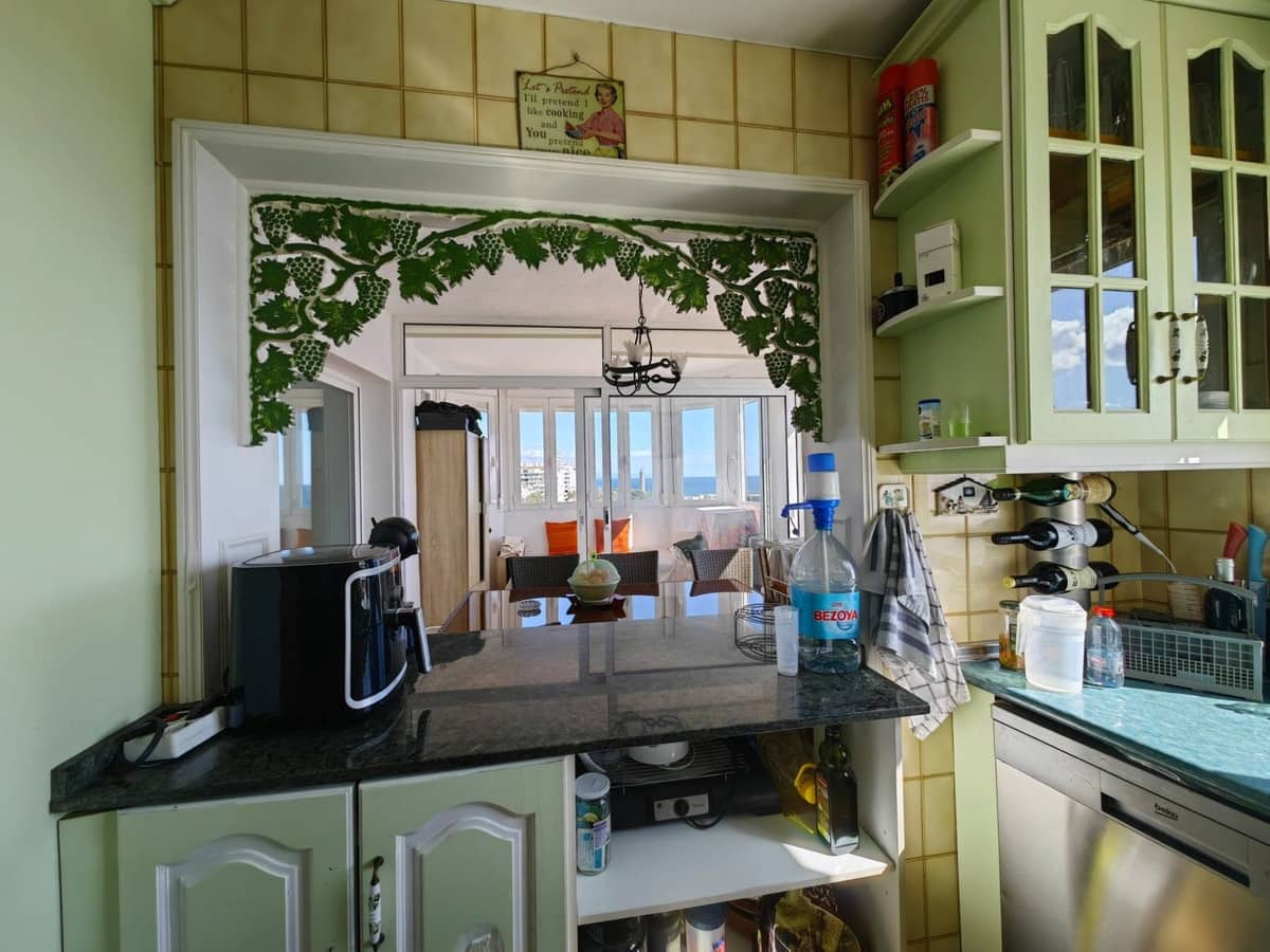 2 sovrum Lägenhet till salu i Estepona med pool - 511 000 € (Ref: 9613126)