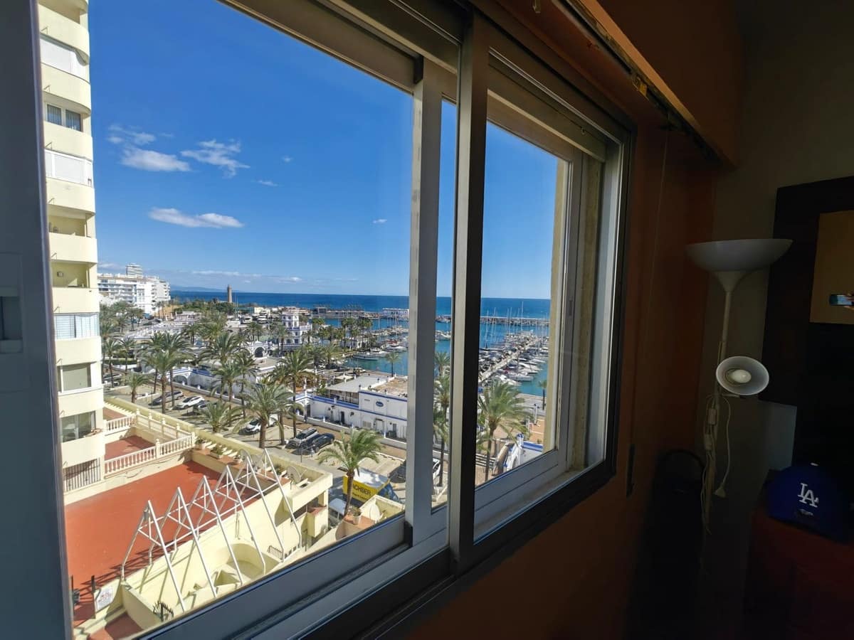 2 sovrum Lägenhet till salu i Estepona med pool - 511 000 € (Ref: 9613126)