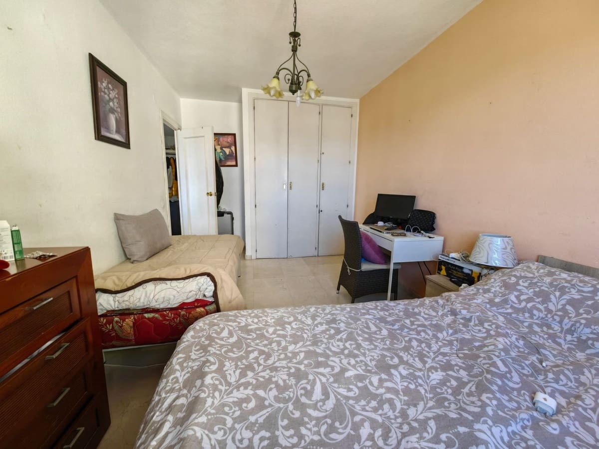 2 sovrum Lägenhet till salu i Estepona med pool - 511 000 € (Ref: 9613126)