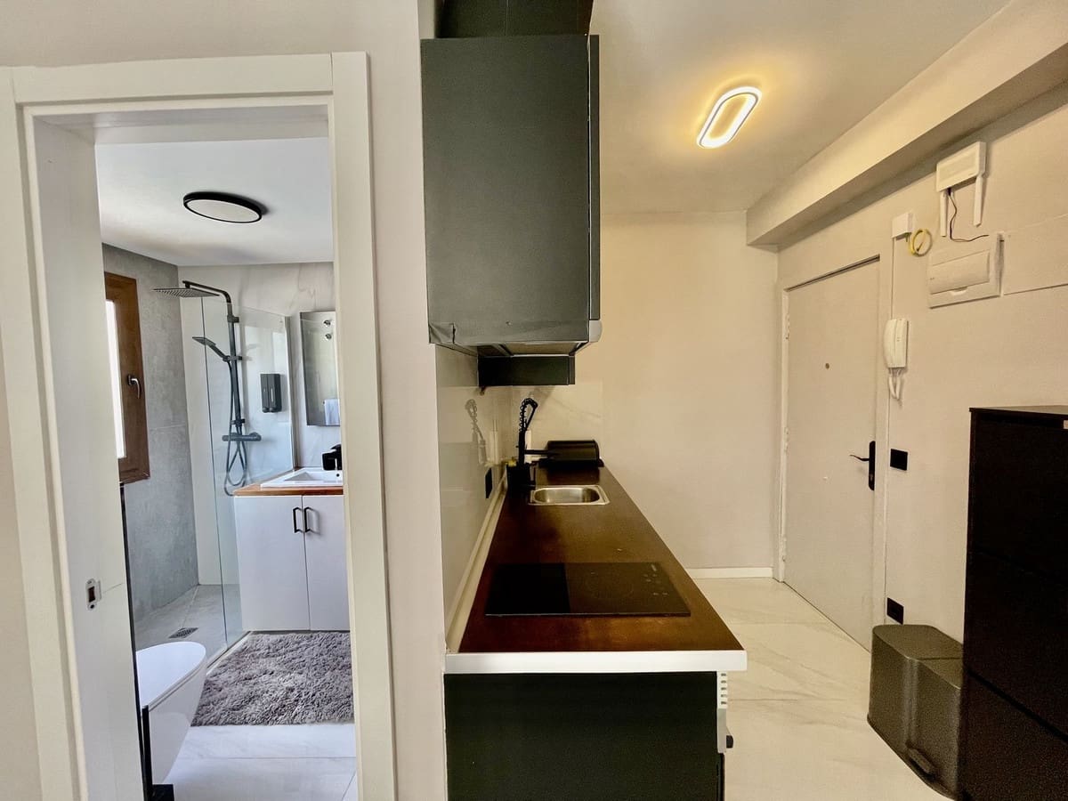 Mieszkanie na sprzedaż w Marbella z basenem garażem - 257 000 € (Ref: 9613129)