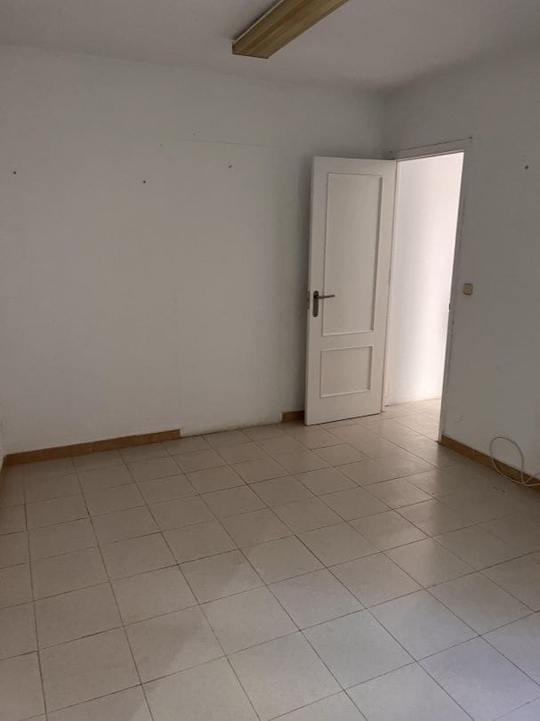Kontor att hyra i Marbella - 1 200 € (Ref: 9613130)