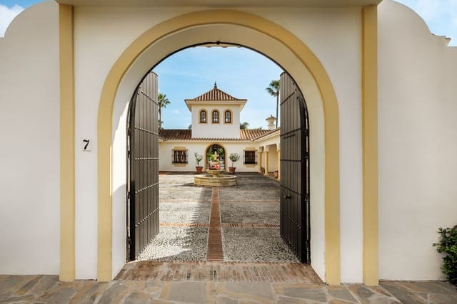 Terreno para Construção para venda em Manilva Pueblo, Manilva - 1 095 000 € (Ref: 9613132)