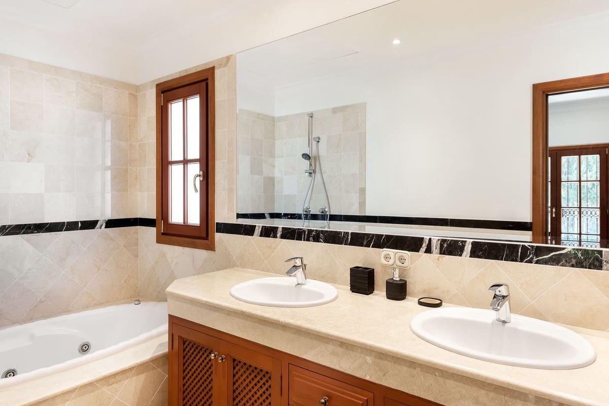 Terreno para Construção para venda em Manilva - 1 095 000 € (Ref: 9613132)