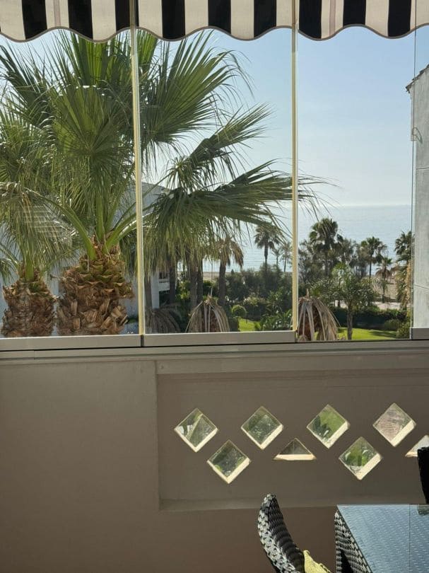 3 bedroom Flat for sale in Marbella - € 1,250,000 (Ref: 9613135)