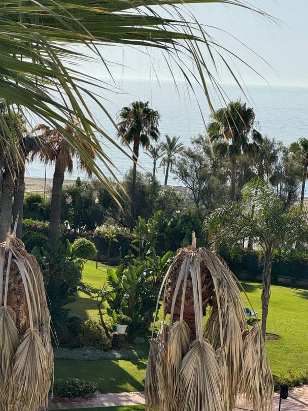 3 bedroom Flat for sale in Marbella - € 1,250,000 (Ref: 9613135)