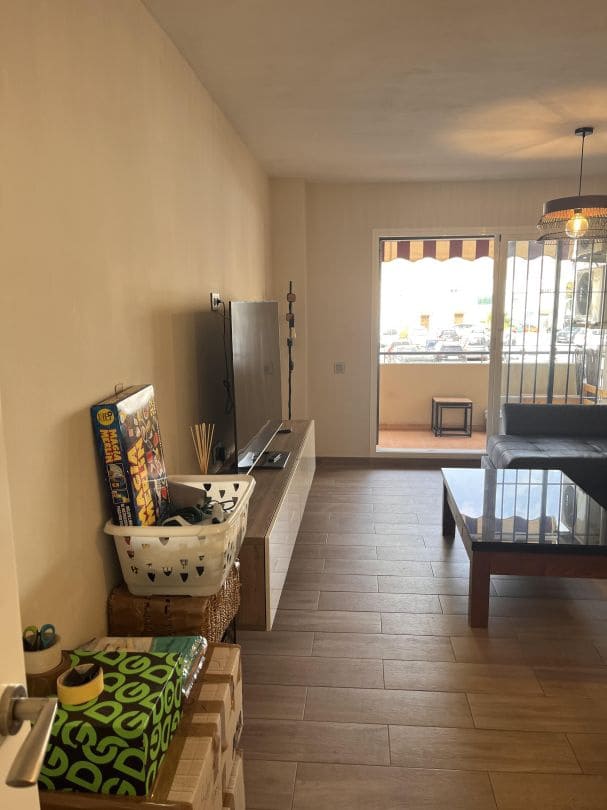 3 bedroom Flat for sale in Alhaurin de la Torre with garage - € 330,000 (Ref: 9613136)