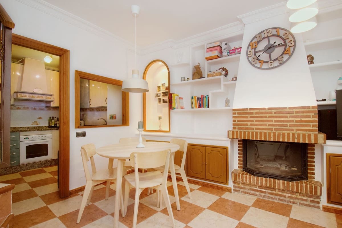 3 soveværelse Villa til salg i Ojen - € 245.000 (Ref: 9613138)