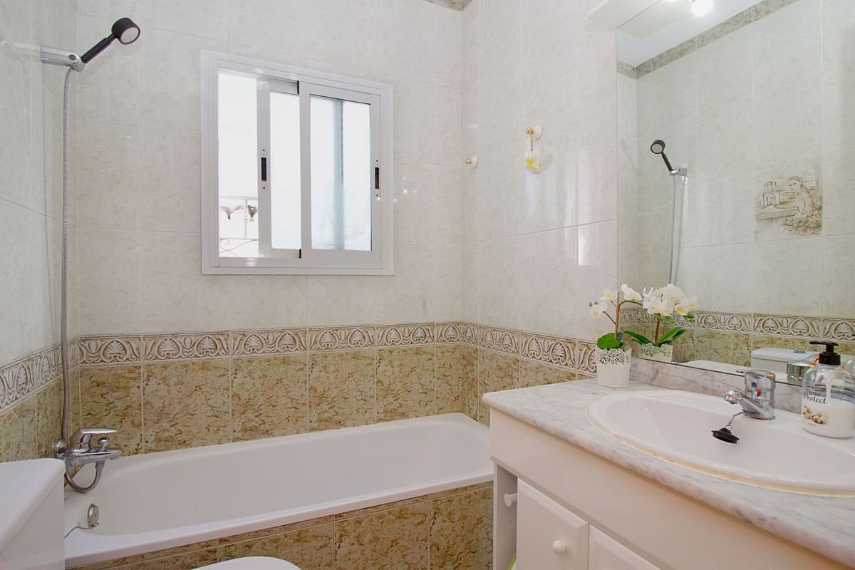 3 soveværelse Villa til salg i Ojen - € 245.000 (Ref: 9613138)