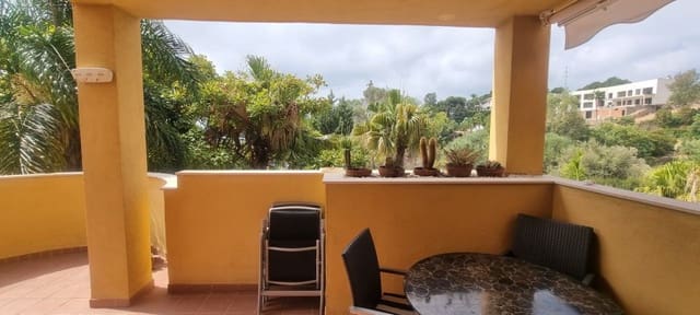 2 soveværelse Lejlighed til salg i La Reserva, Marbella med garage - € 320.000 (Ref: 9613139)