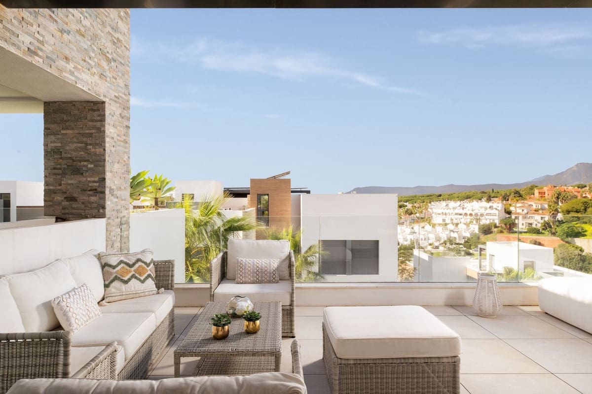 3 sovrum Lägenhet till salu i Marbella med pool garage - 1 150 000 € (Ref: 9614130)