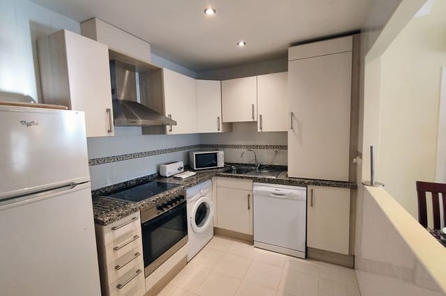 1 bedroom Flat for sale in Centro, Estepona with pool - € 245,000 (Ref: 9614131)