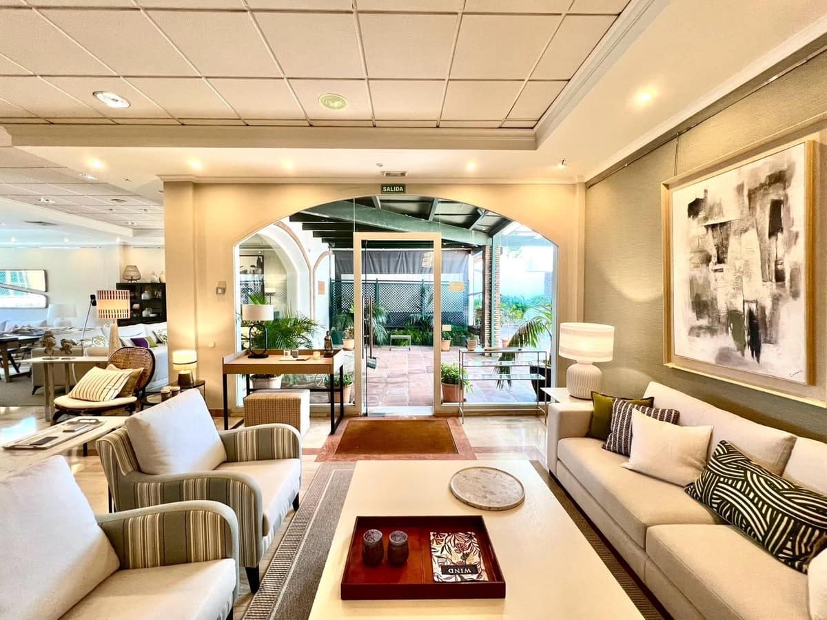 Commerciale in vendita in Marbella con garage - 730.000 € (Rif: 9614134)