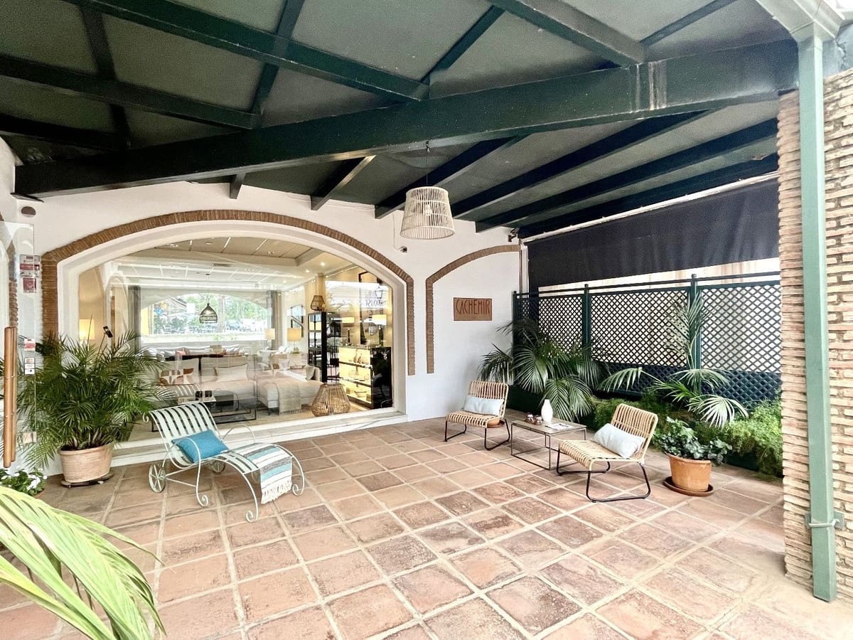Commerciale in vendita in Marbella con garage - 730.000 € (Rif: 9614134)