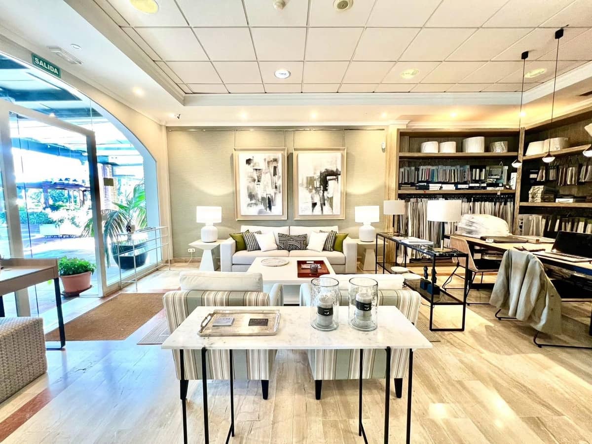 Commerciale in vendita in Marbella con garage - 730.000 € (Rif: 9614134)