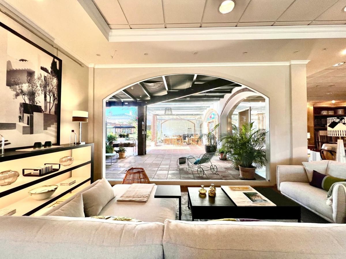 Commerciale in vendita in Marbella con garage - 730.000 € (Rif: 9614134)