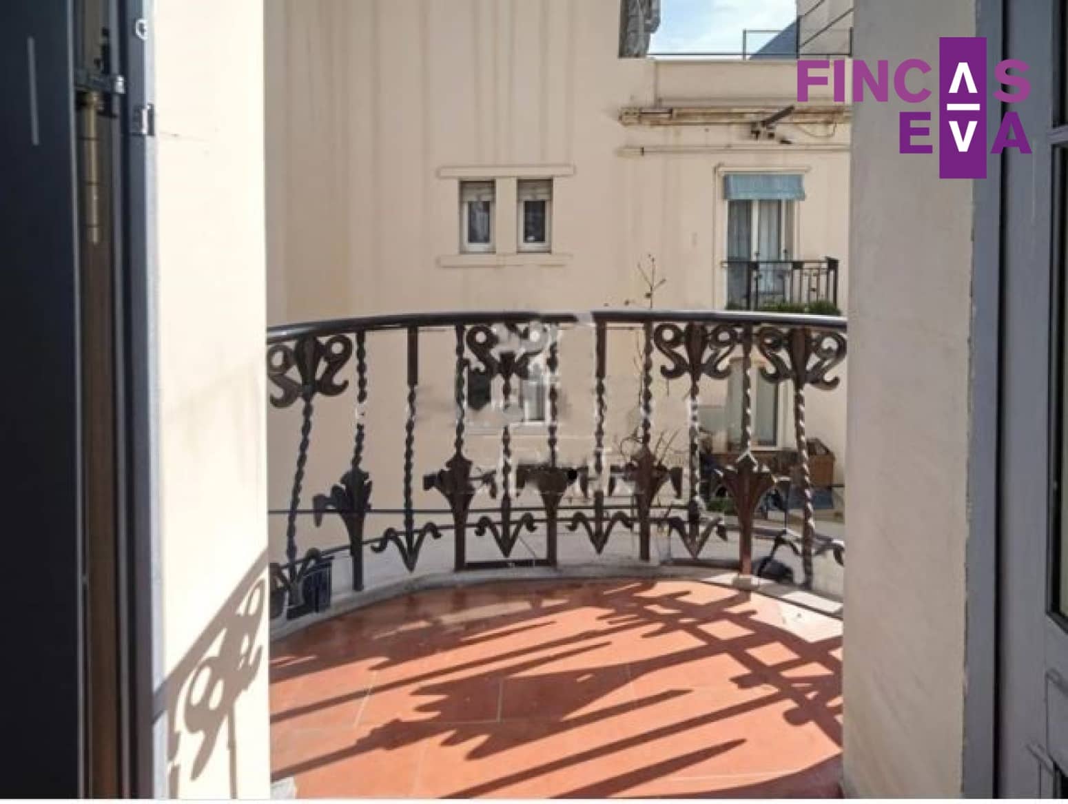 Lägenhet till salu i Barcelona stad - 150 000 € (Ref: 9614493)