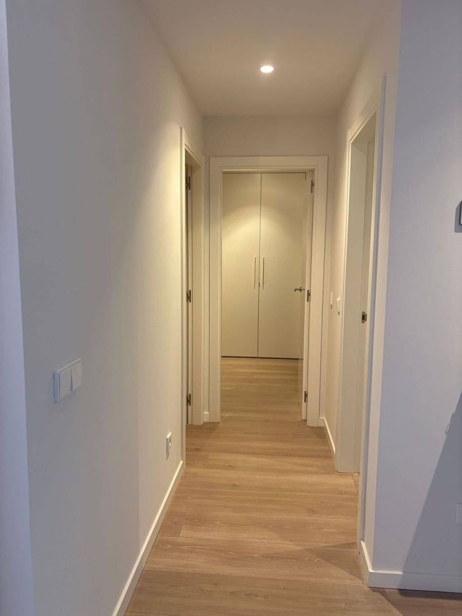 Piso de 2 habitaciones en Estepona en venta con piscina garaje - 431.600 € (Ref: 9617144)