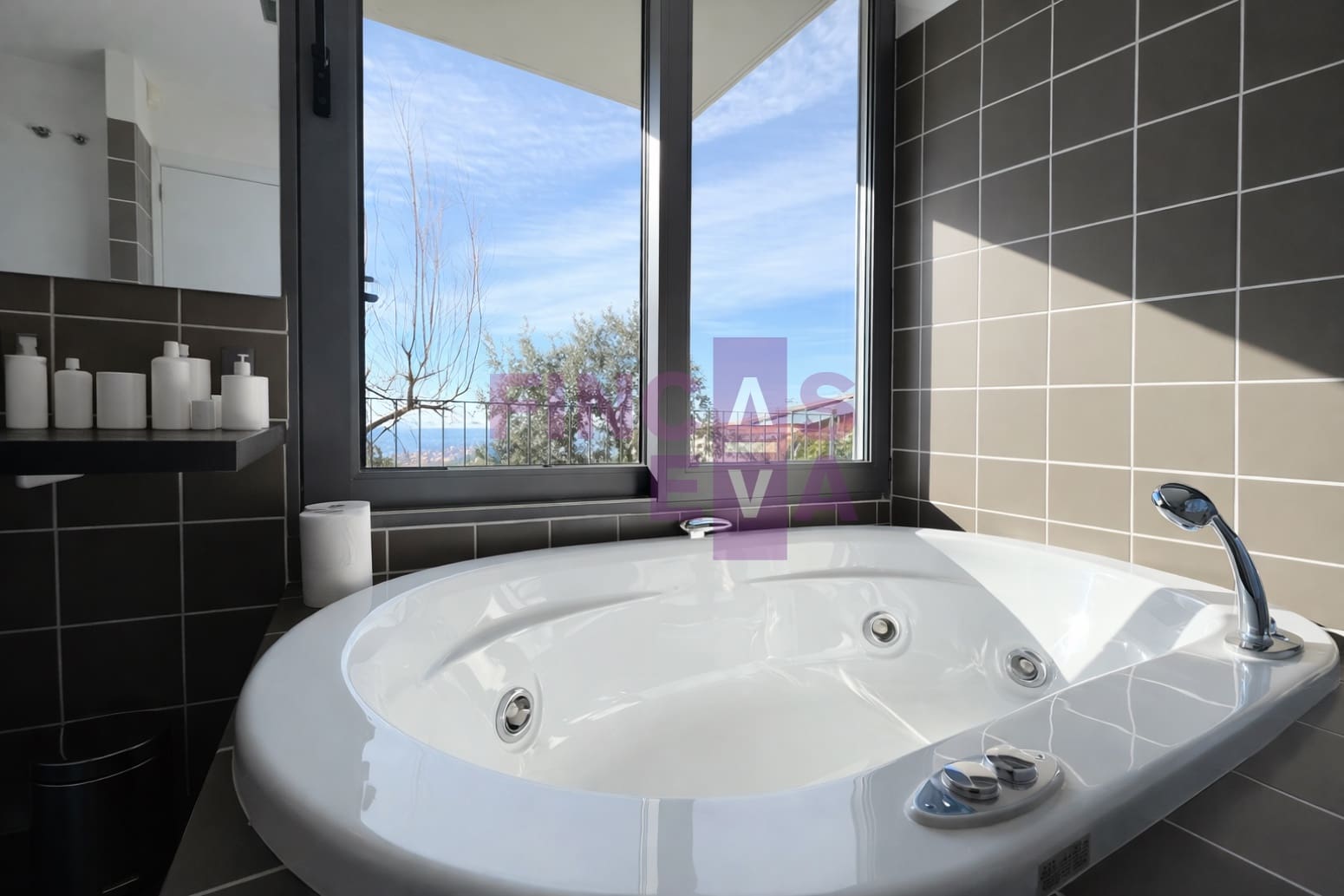 4 bedroom Villa for sale in Teia with garage - € 1,350,000 (Ref: 9618517)