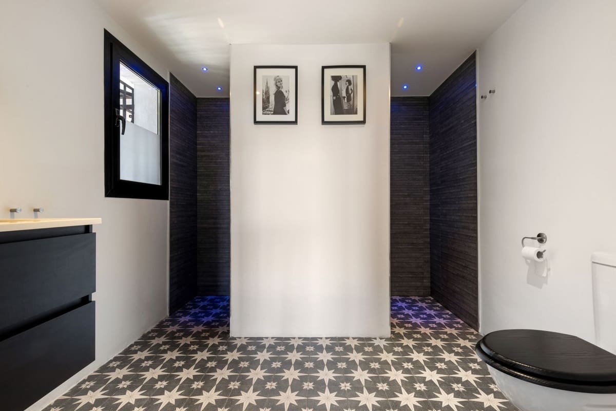 5 slaapkamer Villa te koop in Marbella met zwembad - € 2.495.000 (Ref: 9618751)