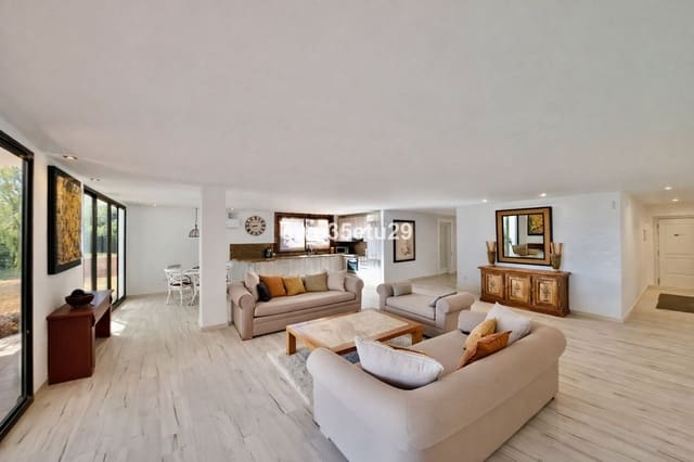 2 Zimmer Wohnung zu verkaufen in Ojen mit Pool Garage - 480.000 € (Ref: 9622767)