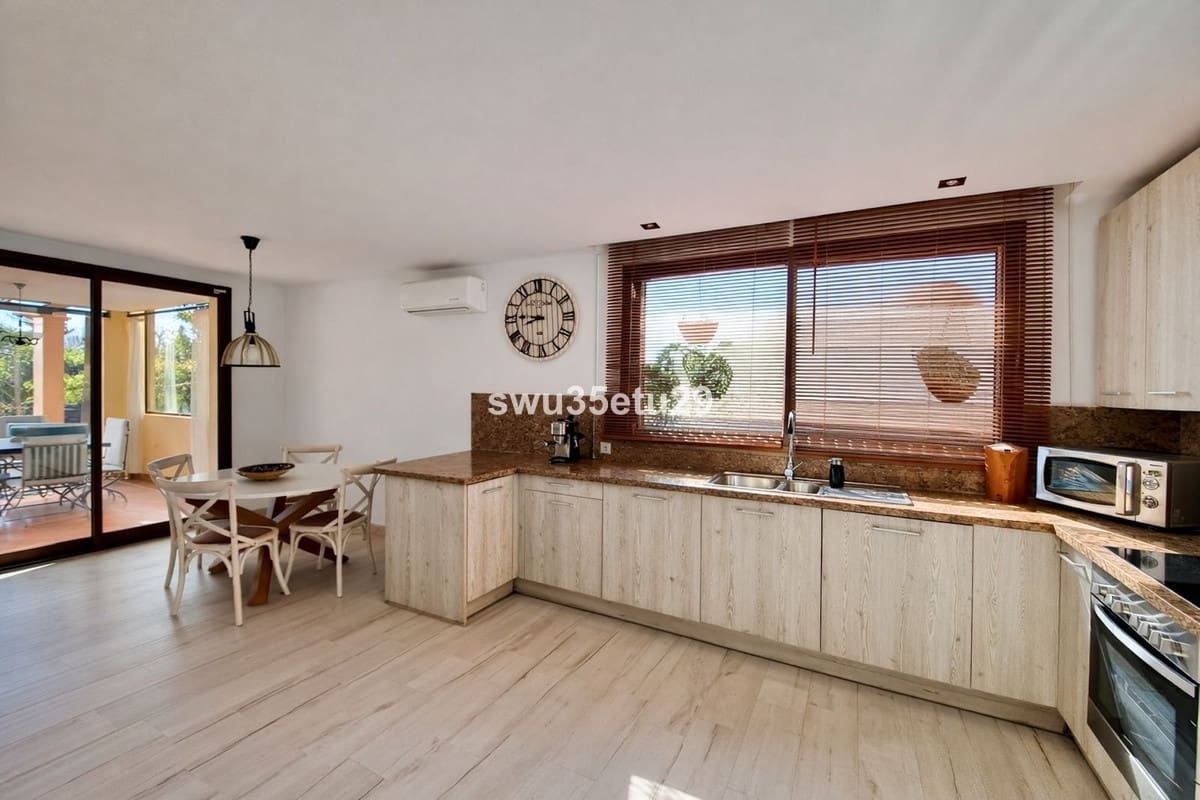 2 Zimmer Wohnung zu verkaufen in Ojen mit Pool Garage - 480.000 € (Ref: 9622767)