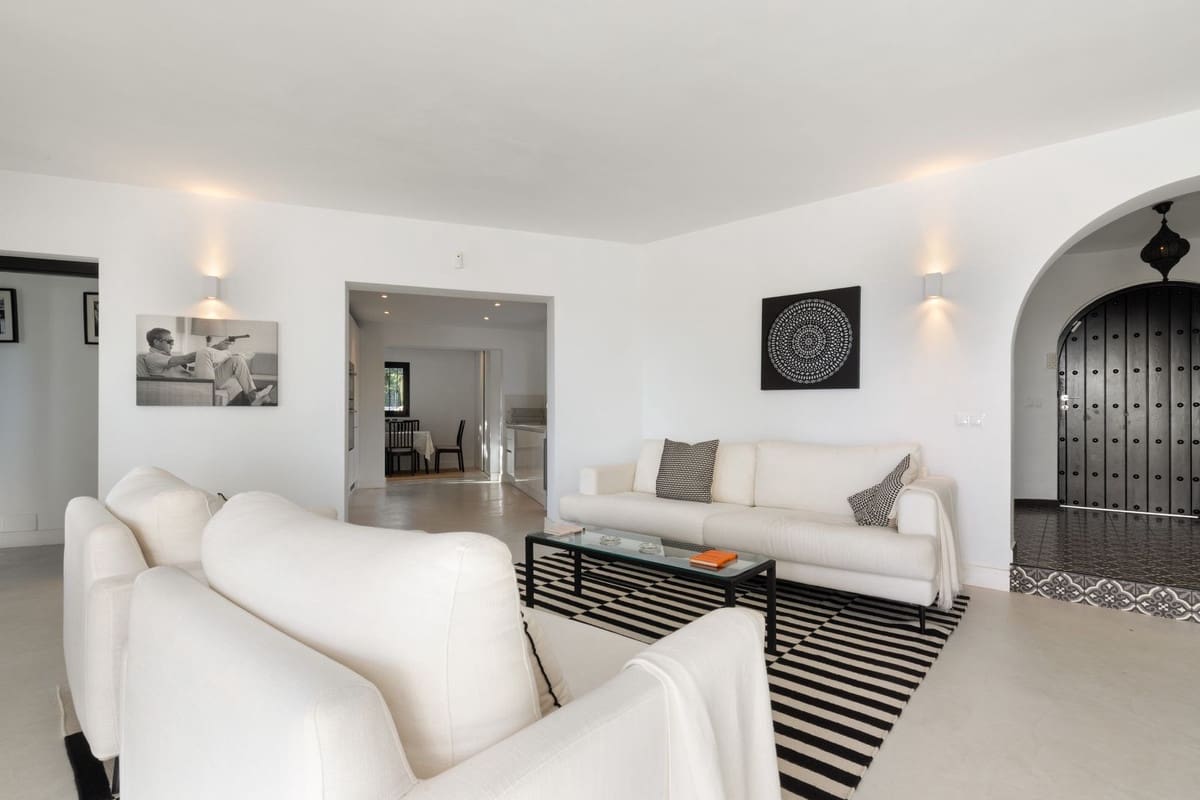 5 sovrum Villa till salu i Marbella med pool - 2 495 000 € (Ref: 9622768)