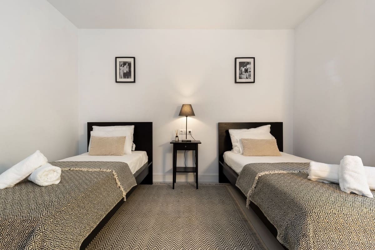 5 sovrum Villa till salu i Marbella med pool - 2 495 000 € (Ref: 9622768)