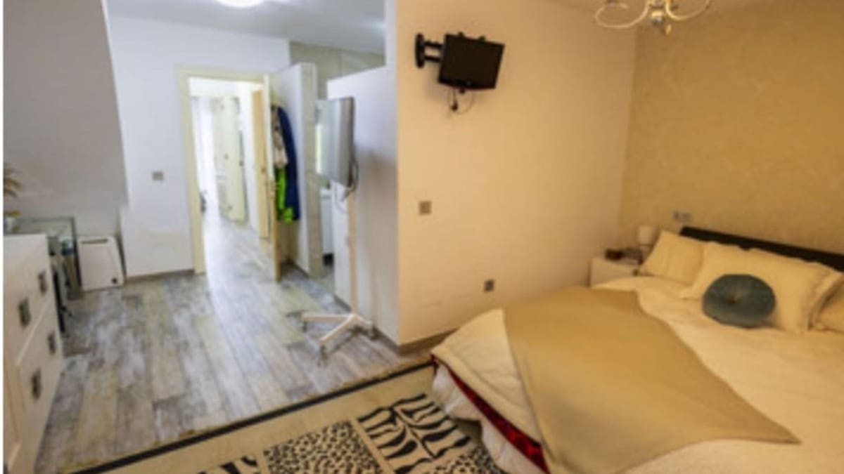 4 slaapkamer Villa te koop in Estepona met zwembad - € 662.000 (Ref: 9622769)