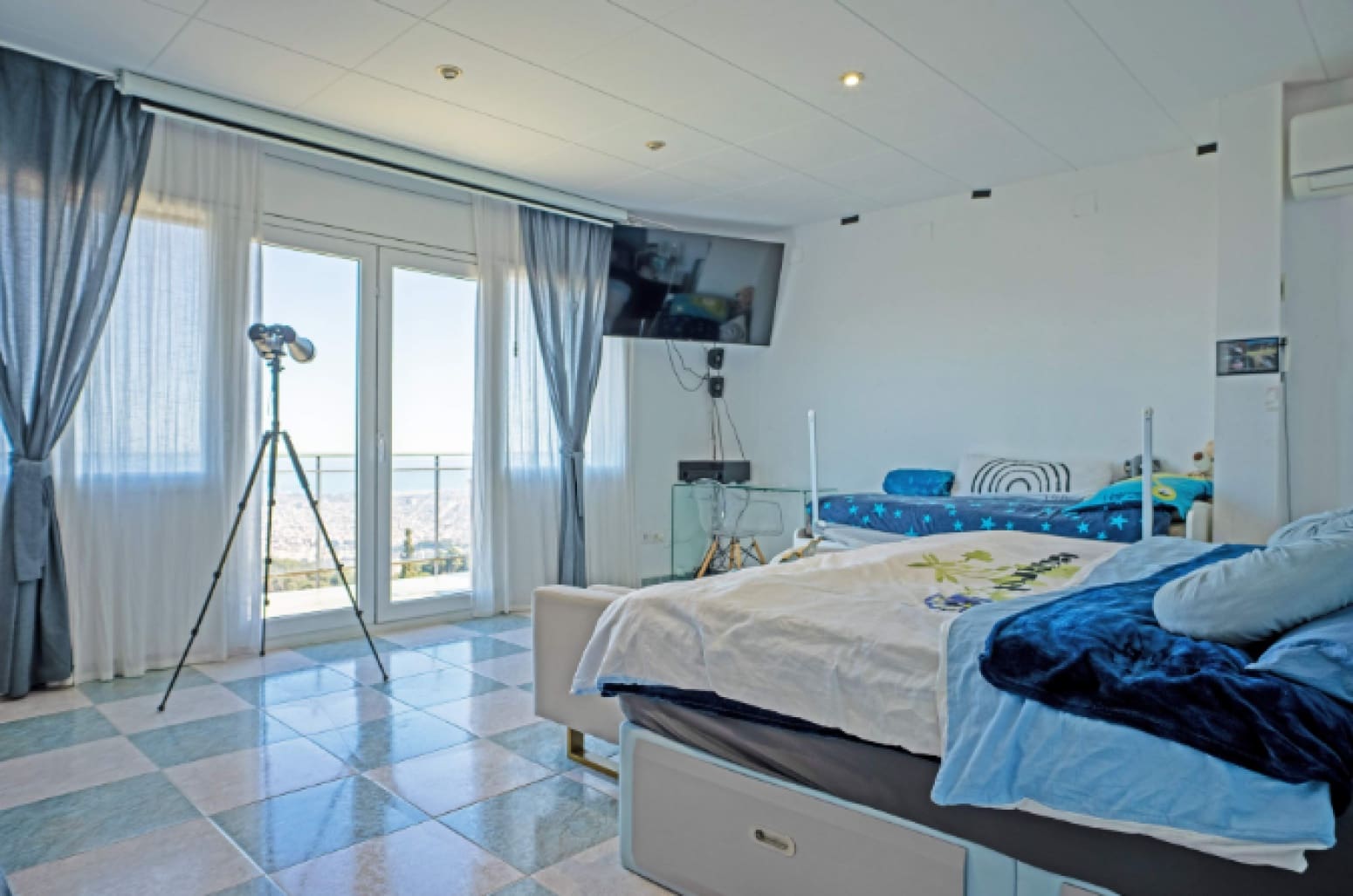 6 soveværelse Villa til salg i Barcelona by med garage - € 1.200.000 (Ref: 9626716)