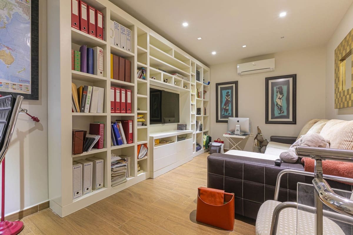 Chalet de 3 habitaciones en Mijas en venta con piscina garaje - 430.000 € (Ref: 9631868)