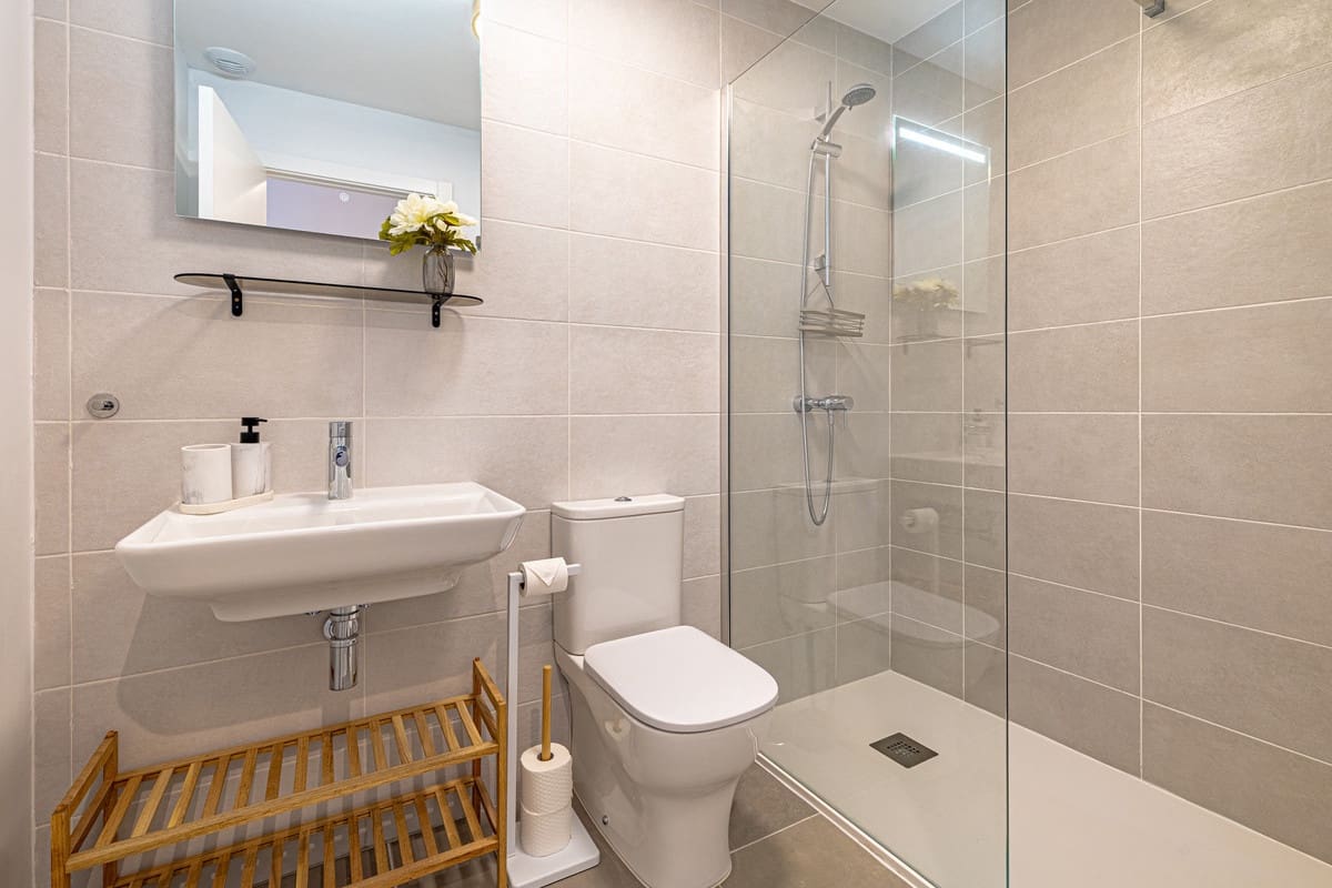 3 sypialnia Mieszkanie na sprzedaż w Estepona z basenem - 449 000 € (Ref: 9632711)