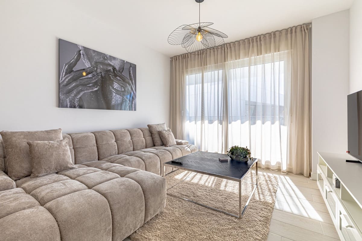 3 sypialnia Mieszkanie na sprzedaż w Estepona z basenem - 449 000 € (Ref: 9632711)